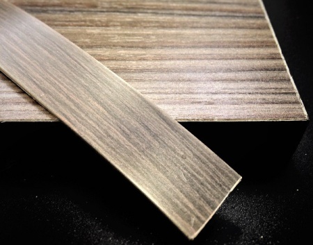 Кромочная лента ПВХ 1,8*19 мм BR604 с плитой ЛДСП 16 мм каштан арвадонна темный.