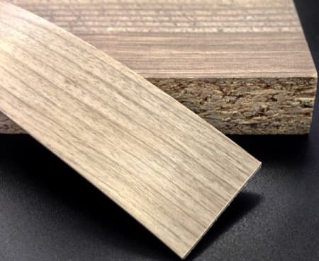 Лента кромочная ПВХ BR224 дуб крафт серый с плитой ЛДСП.