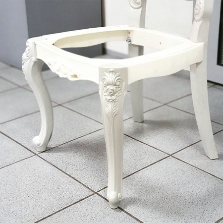 Комплект для стула в классическом стиле с декоративными опорами из ABS-пластика SY 19035, пластиковой царгой и спинкой.