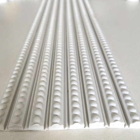 Гибкий мебельный молдинг ПВХ SY 166. Количество полос в рулоне.