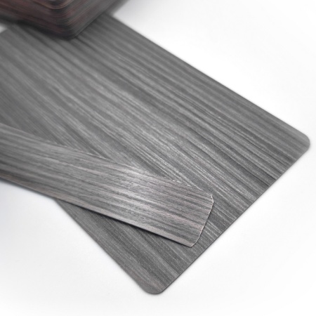 Кромочная лента ПВХ 1*19 мм BR275 с плитой ЛДСП 16 мм дуб норидж.