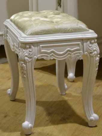 Декоративная опора из ABS-пластика SY 1088 для мебели - пример пуфика в классическом стиле. 