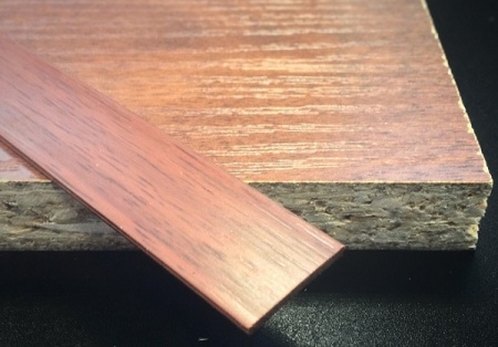 Кромочная лента ПВХ 0,4*19 мм MG3805-H с плитой ЛДСП 16 мм итальянский орех.