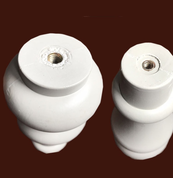 Монтажные отверстия для крепления мебельной опоры из пластика SY 15053.