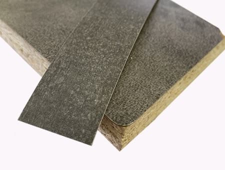 Кромочная лента ПВХ 0,4*19 мм BR110 с плитой ЛДСП 16 мм камень темный.