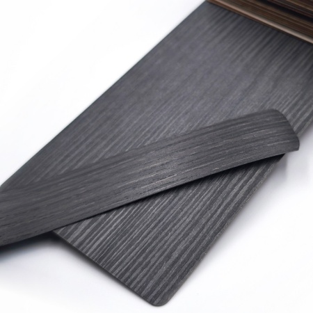 Кромочная лента ПВХ 1,8*35 мм BR271 с плитой ЛДСП 32 мм морское дерево карбон.