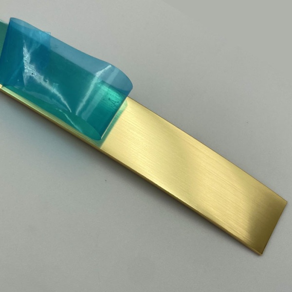 кромка пвх  металлизированная латунь шлифованная 1*43 мм с защитной пленкой в магазине Брамек