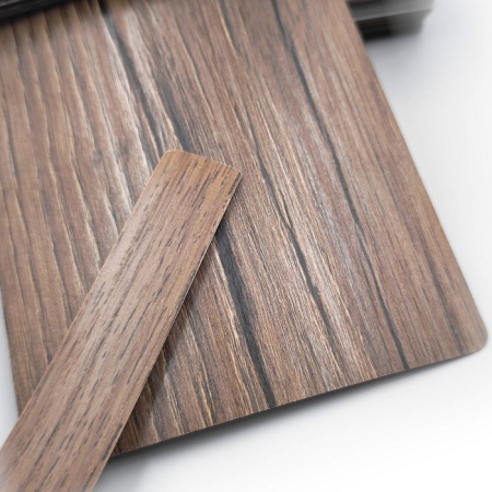 Кромочная лента ПВХ 1,8*54 мм BR353 с плитой ЧФМК дуб делано темный.