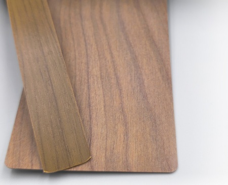 Кромочная лента ПВХ 0,4*19 мм BR505 с плитой ЛДСП 16 мм таксония.