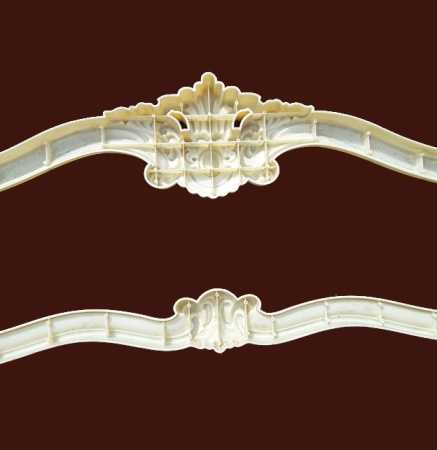 Монтажные отверстия для крепления рамы для спинки кровати из пластика SY 77005.