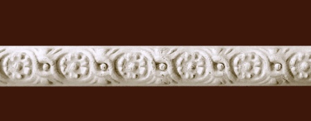 Декоративный молдинг M 08 из гибкого ПВХ для дверей, а также фасадов и мебели различного назначения.