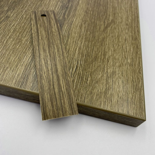 Кромка ПВХ дуб гудзон шоколадный для лдсп Kronoshpan орех карини натуральный Egger