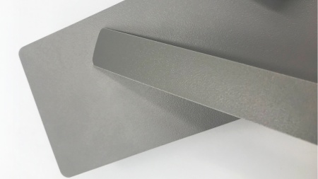 Кромочная лента ПВХ 0,4*19 мм PV972 с плитой ЛДСП 16 мм серый пыльный.