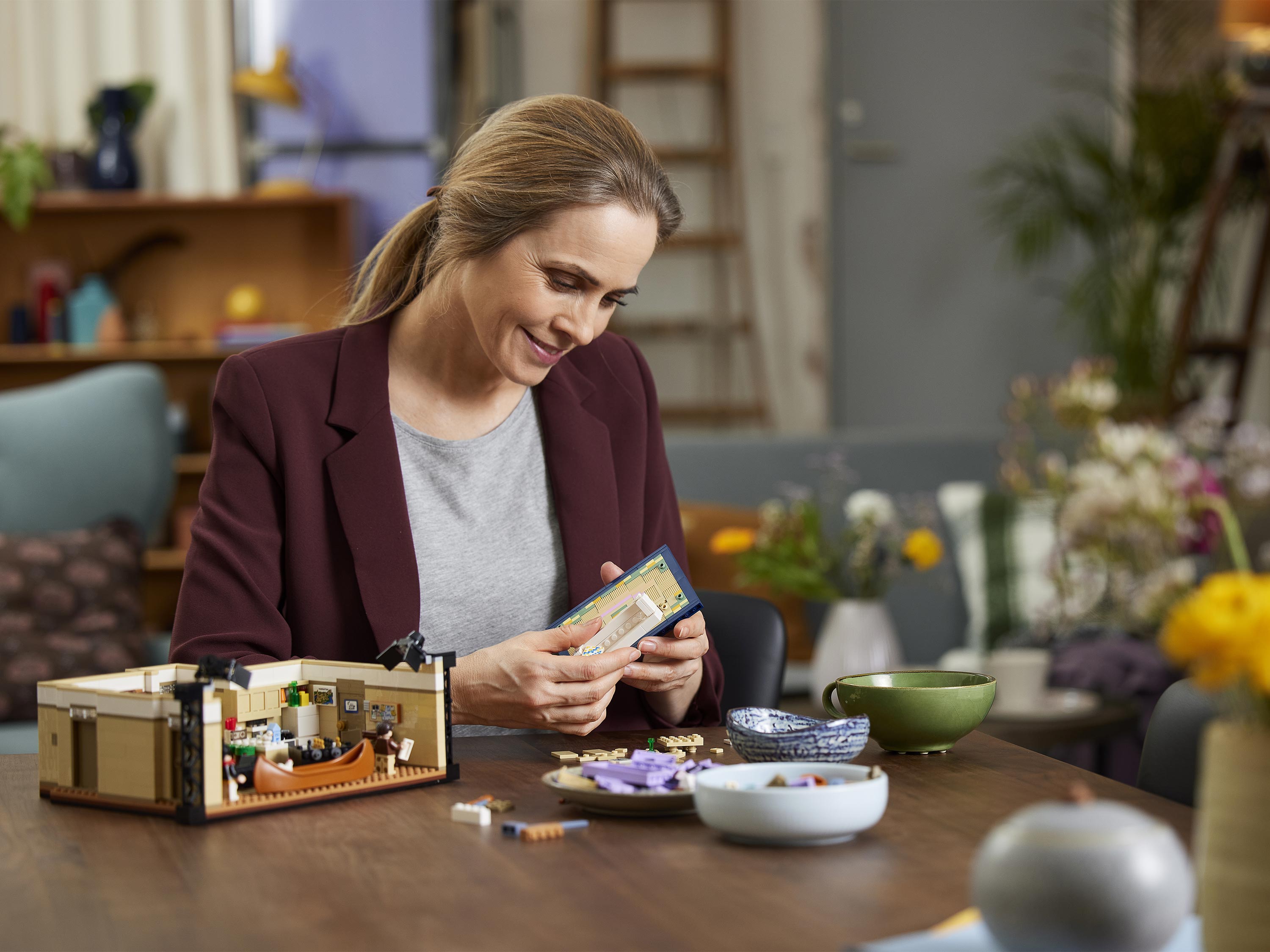 Конструктор LEGO IDEAS, Квартиры героев сериала Друзья (10292)