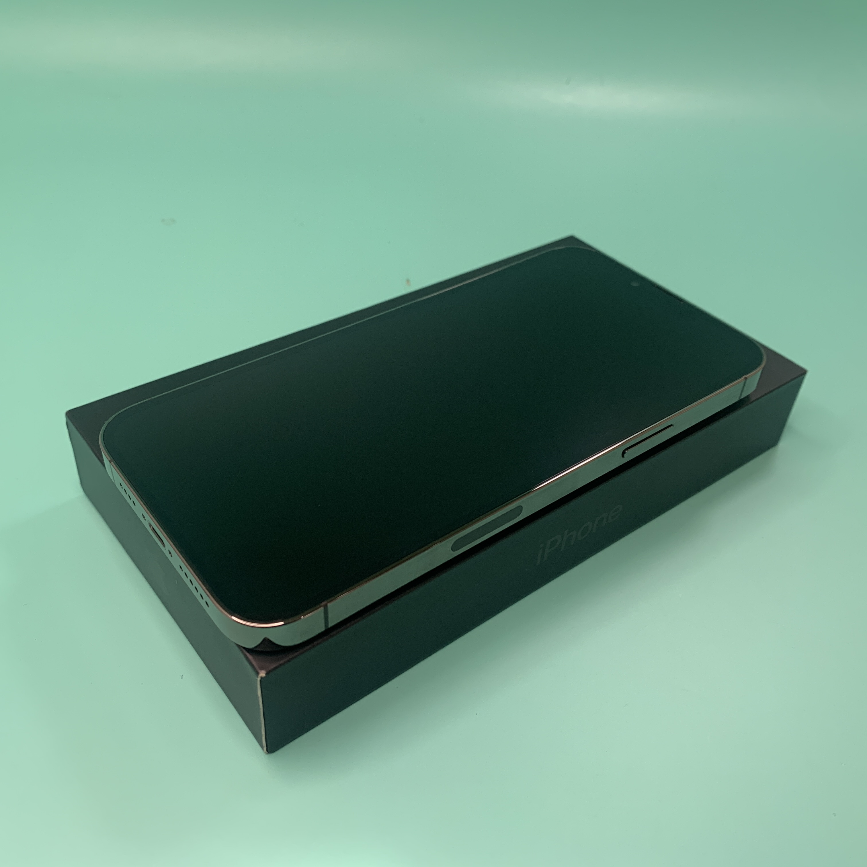 Купить iPhone 13 Pro Max 512gb Graphite (Б\У) в Симферополе