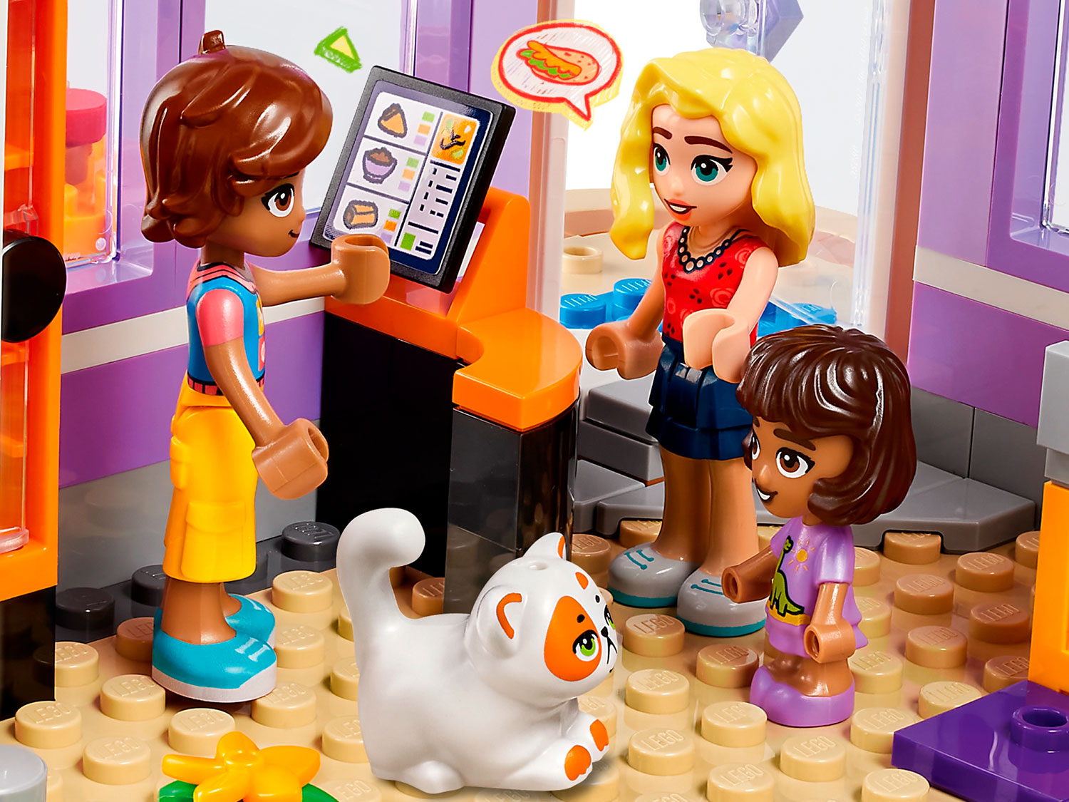 Конструктор LEGO Friends, Закусочная Хартлейк-Сити (41747)