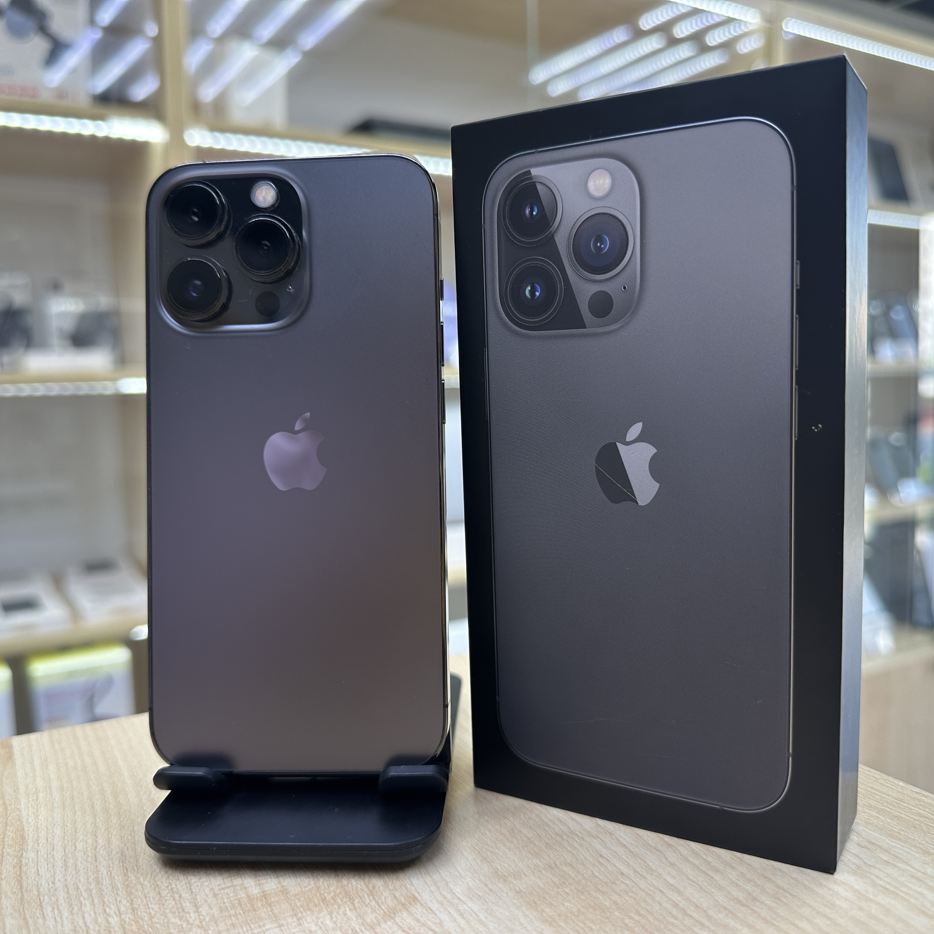 Купить iPhone 13 Pro 256gb Graphite (Б\У) в Симферополе