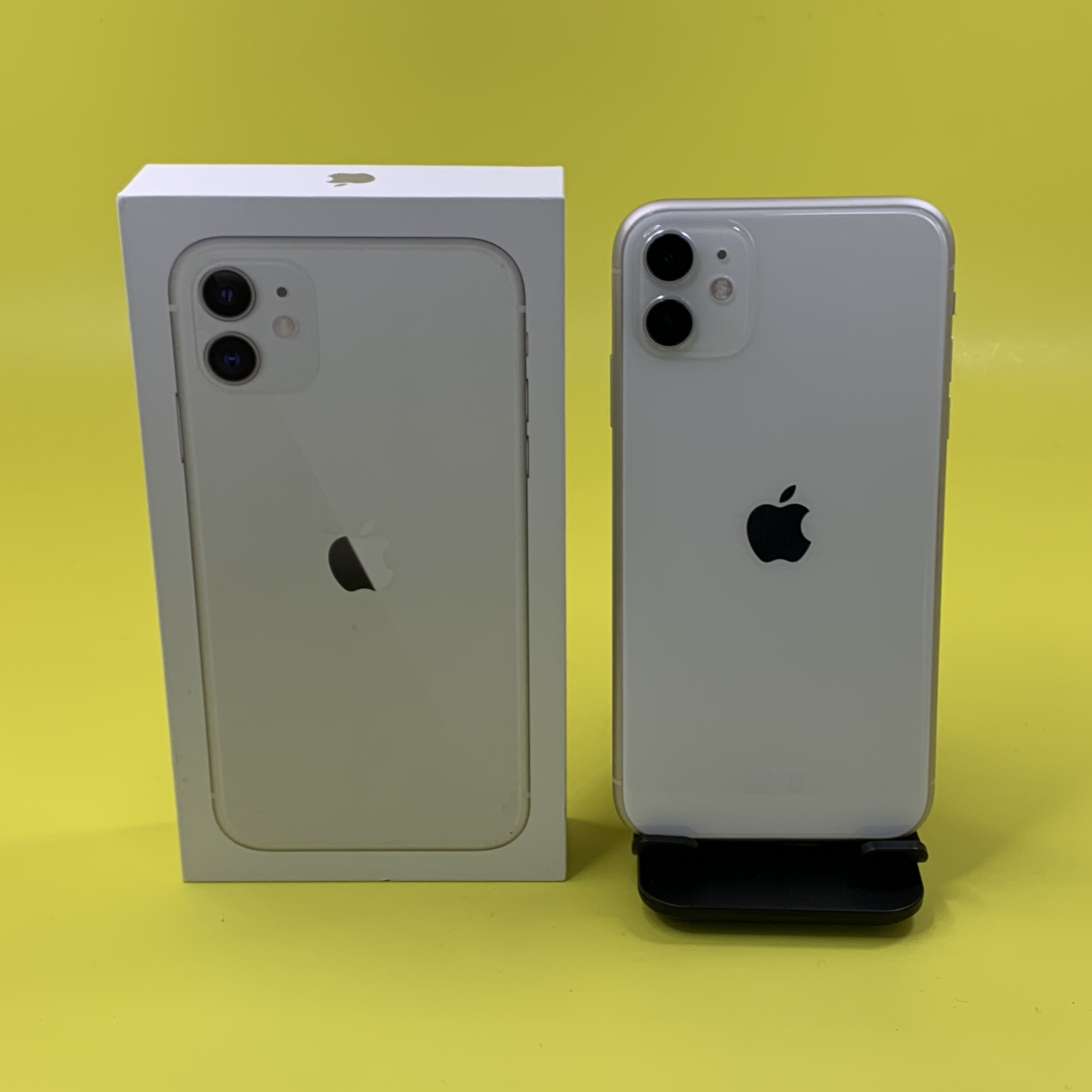 Купить iPhone 11 64gb White (Б\У) в Симферополе