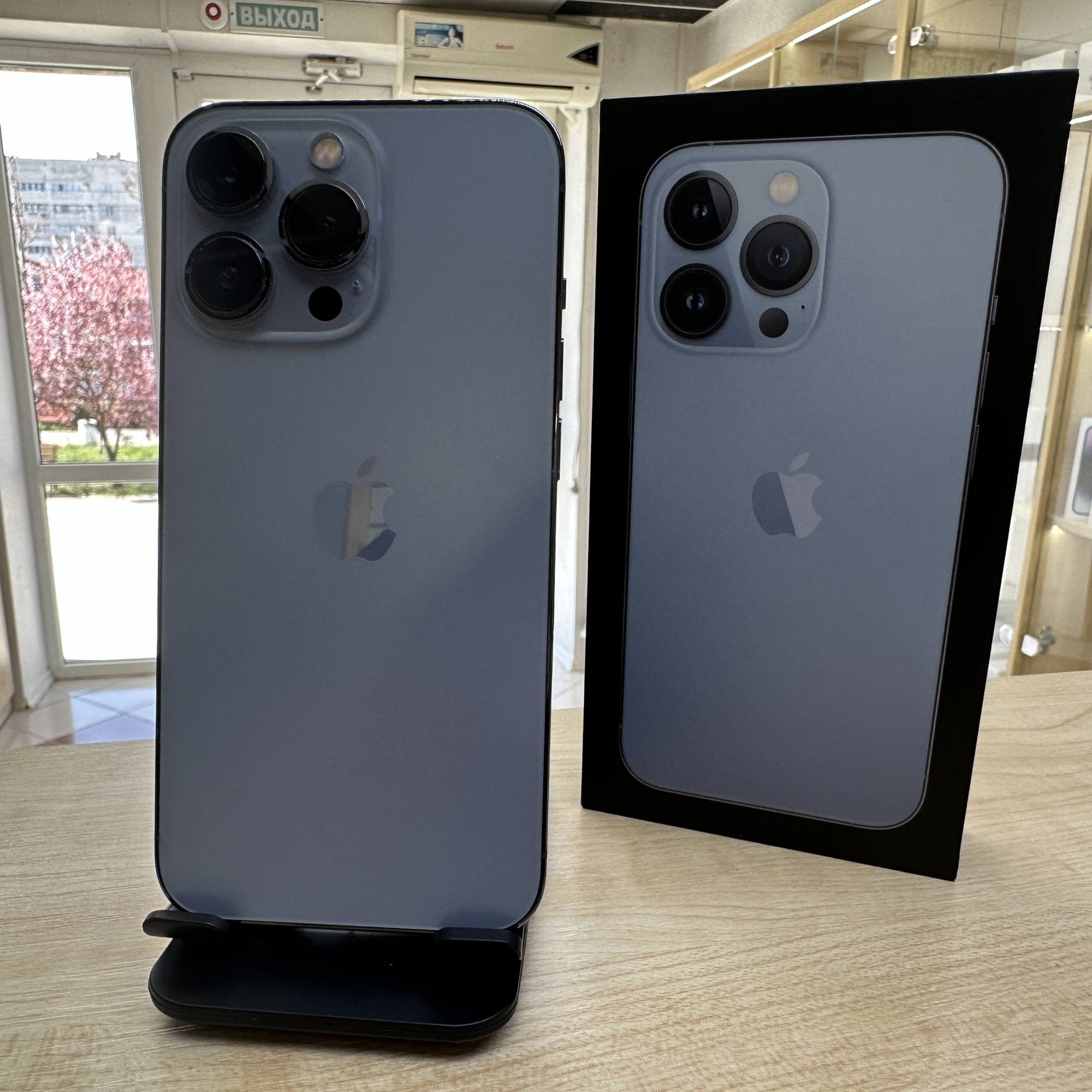 Купить iPhone 13 Pro 512gb Sierra Blue (Б\У) в Симферополе