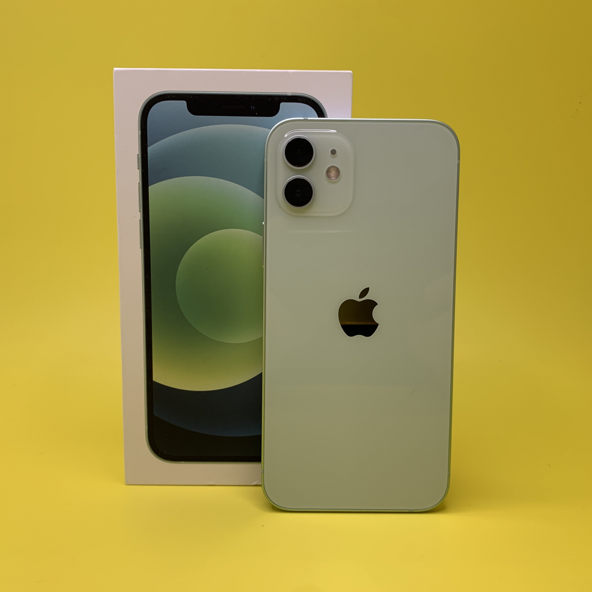 Купить iPhone 12 256gb Green (Б\У) в Москве