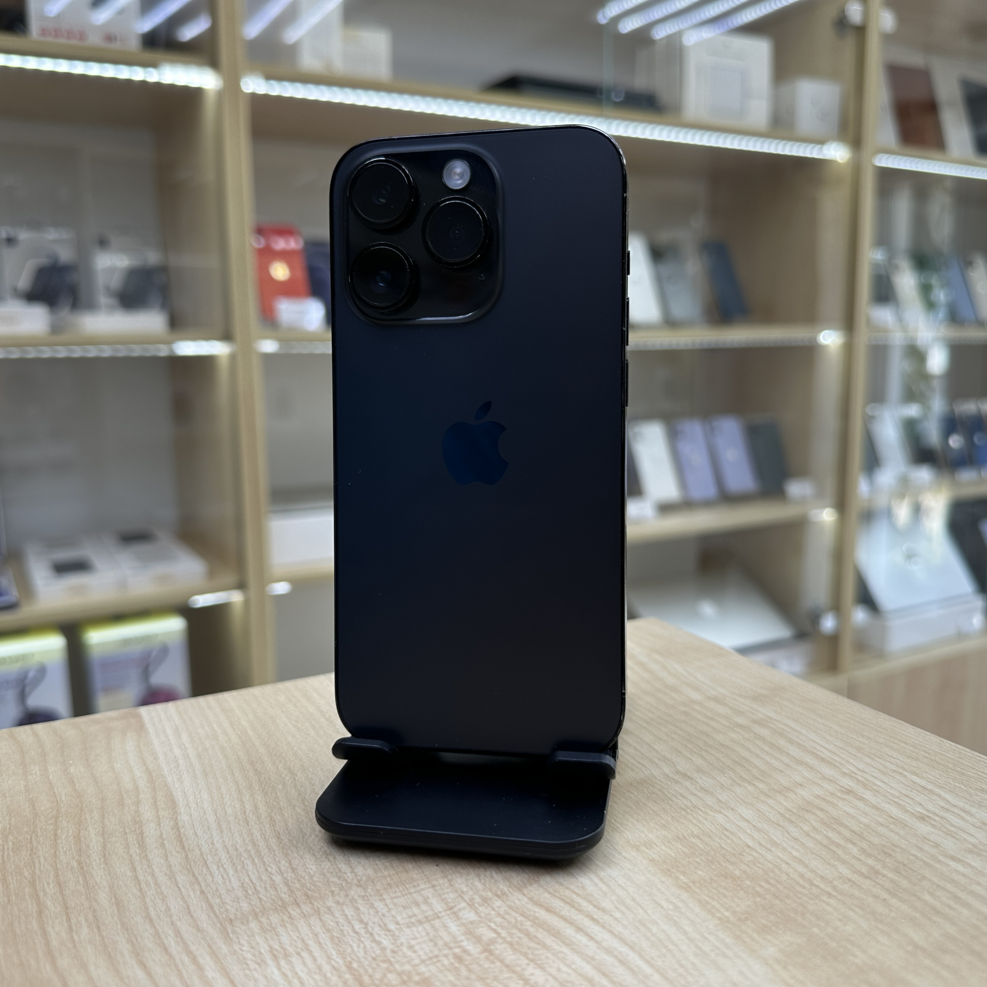 Купить iPhone 14 Pro 512gb Space Black (Б\У) в Симферополе