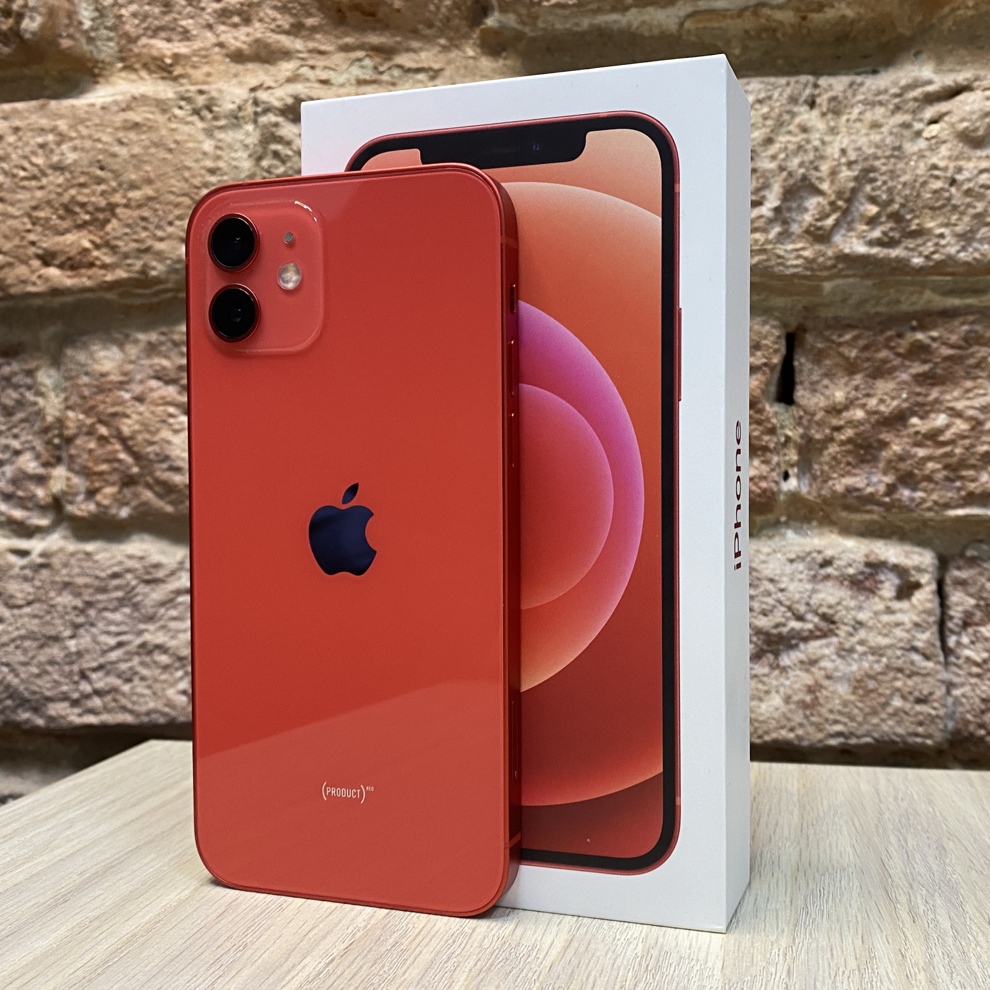 Купить iPhone 12 256gb Product (Red) (Б\У) в Москве