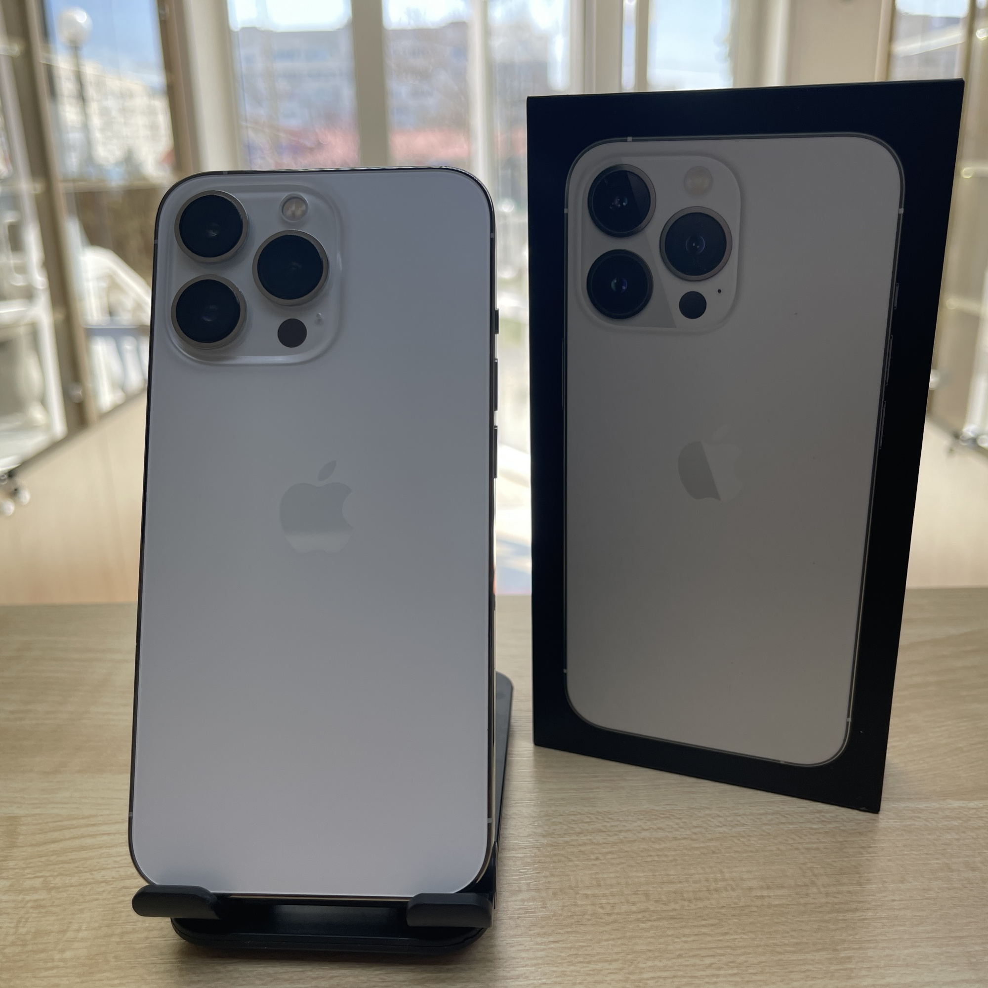 Купить iPhone 13 Pro 128gb Silver (Б\У) в Симферополе