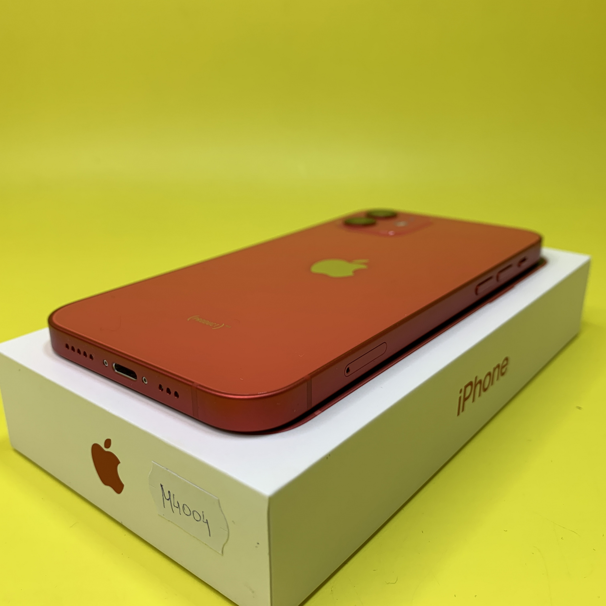 Купить iPhone 12 128gb Product (Red) (Б\У) в Симферополе