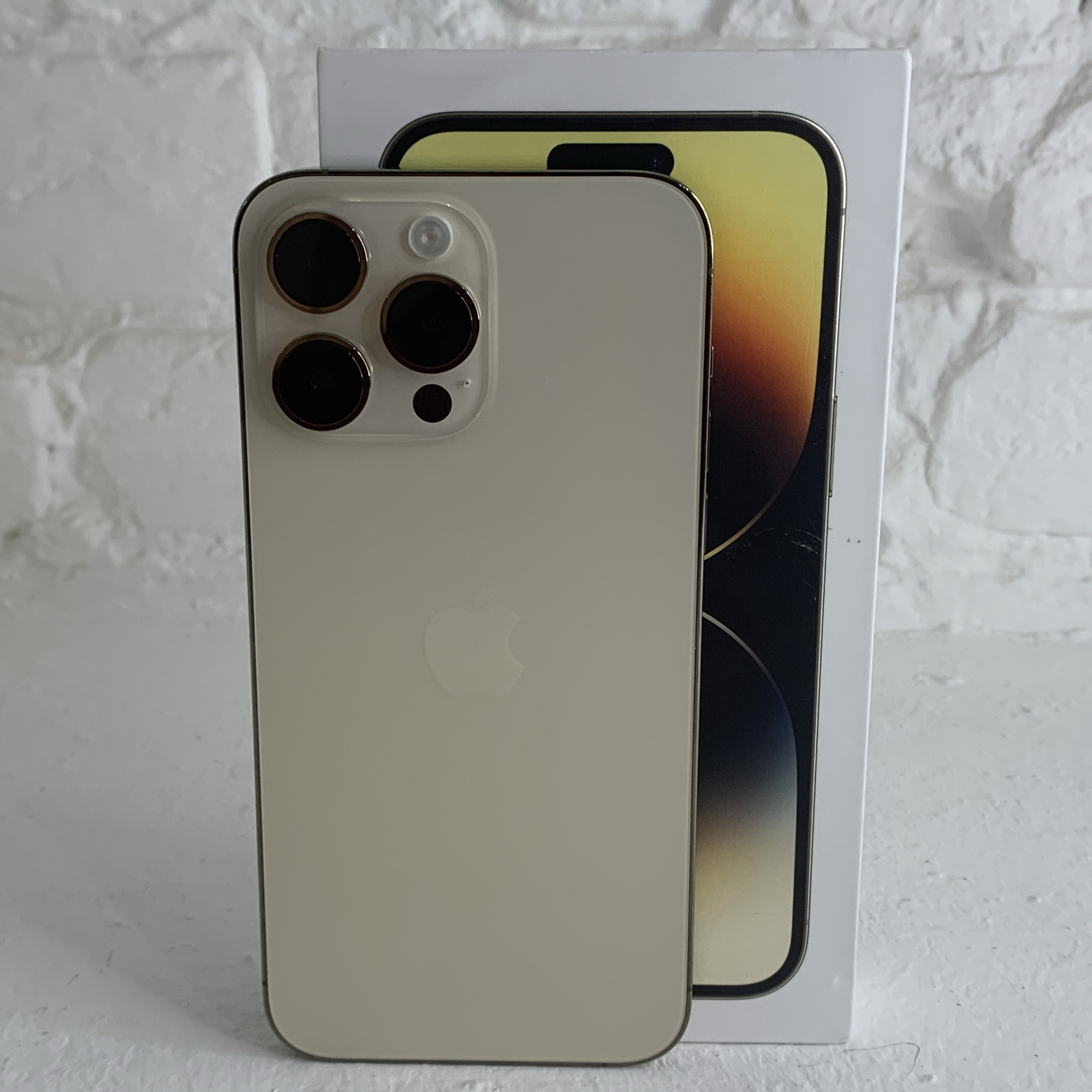 Купить iPhone 14 Pro 128gb Gold (Б\У) в Симферополе