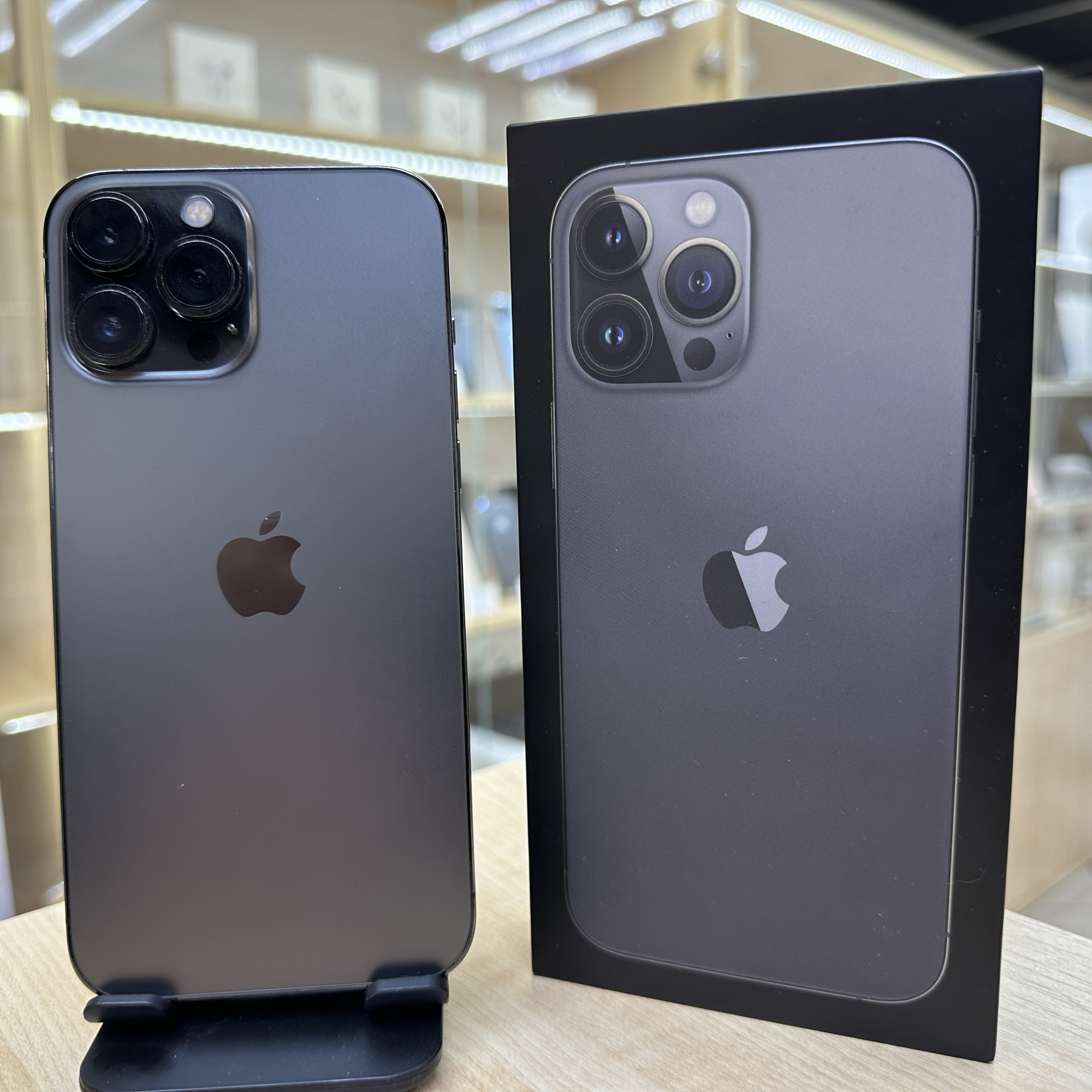 Купить iPhone 13 Pro Max 256gb Graphite (Б\У) в Симферополе
