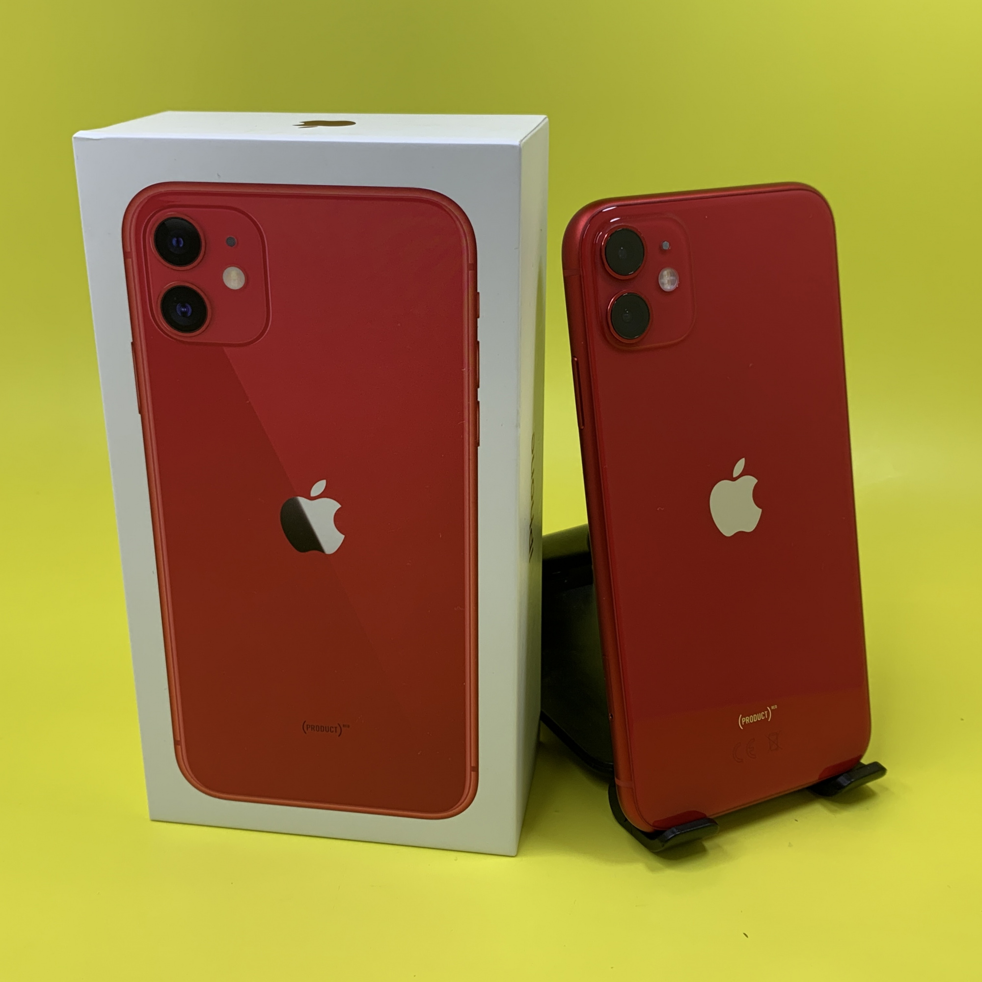 Купить iPhone 11 128gb Red (Б\У) в Москве