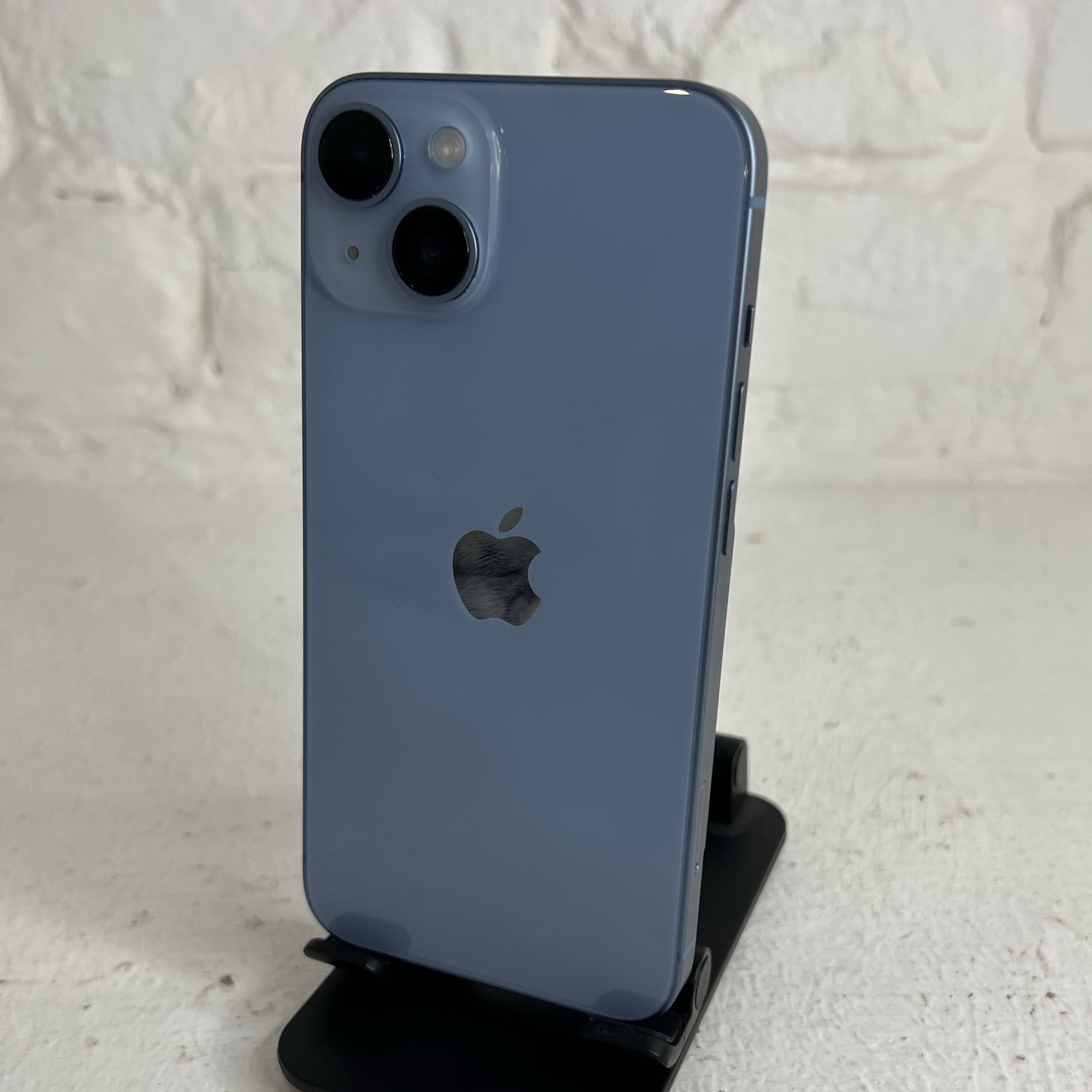 Купить iPhone 14 256gb Blue (Б\У) в Москве