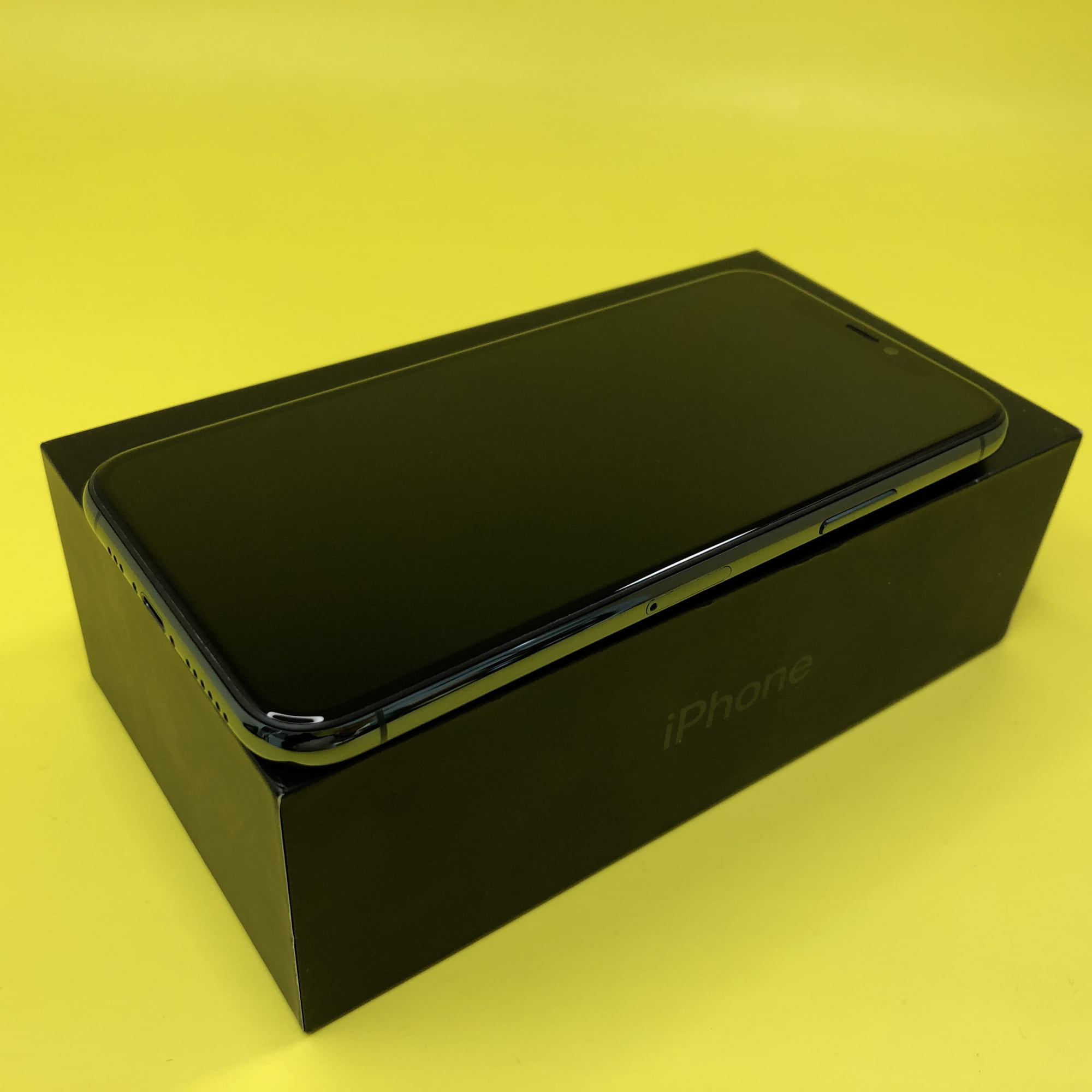 Купить iPhone 11 Pro 64gb Green (Б\У) в Симферополе