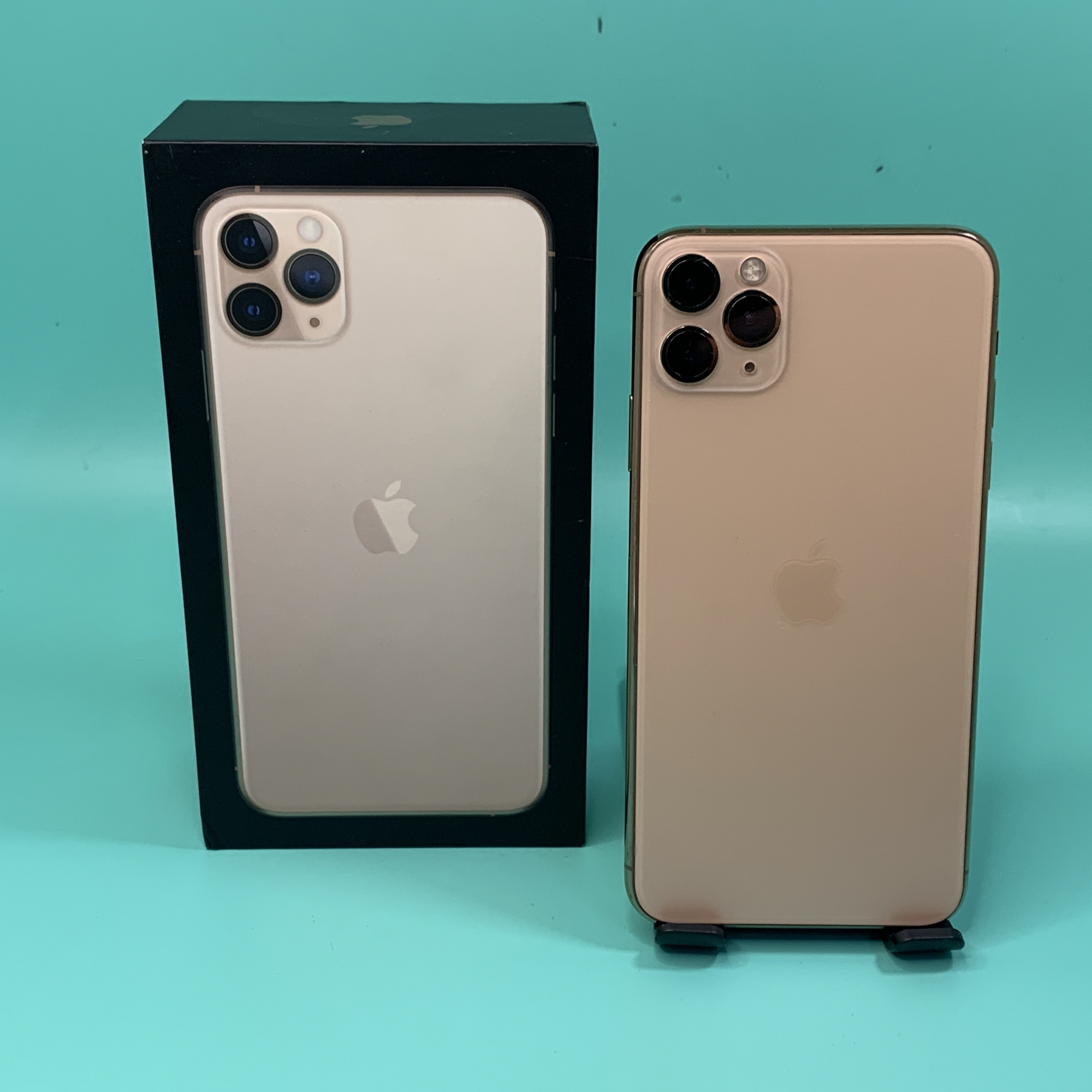 Купить iPhone 11 Pro Max 64gb Gold (Б\У) в Москве