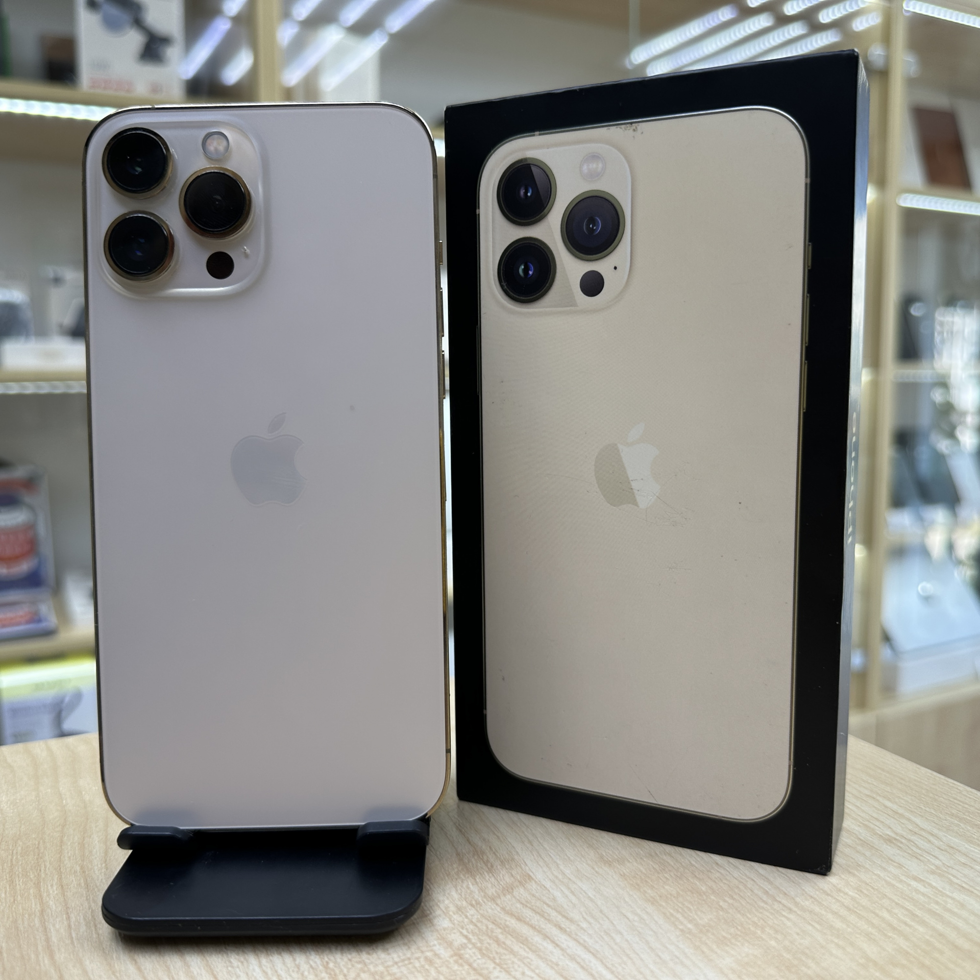 Купить iPhone 13 Pro Max 256gb Gold (Б\У) в Симферополе