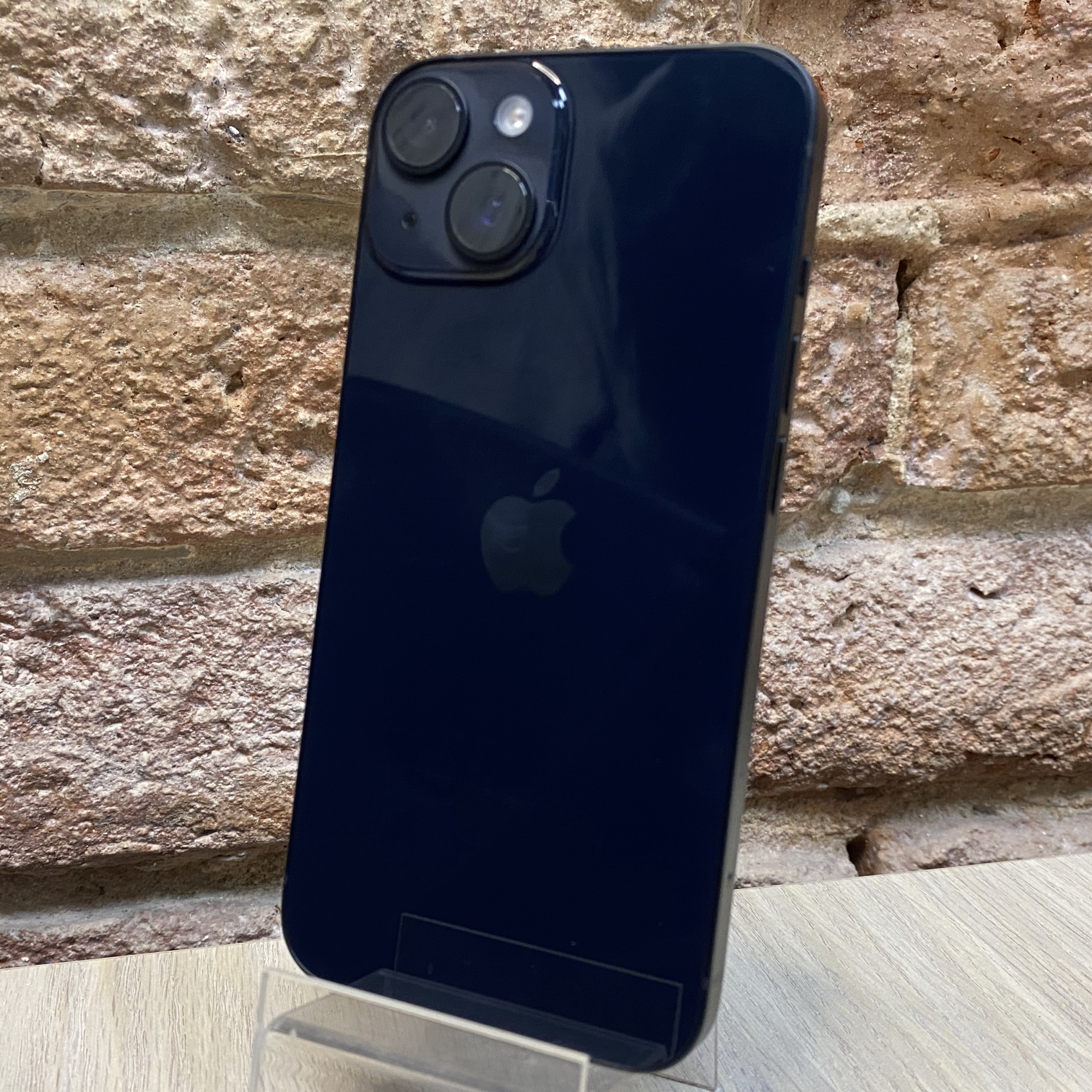Купить iPhone 14 256gb Midnight (Б\У) в Москве