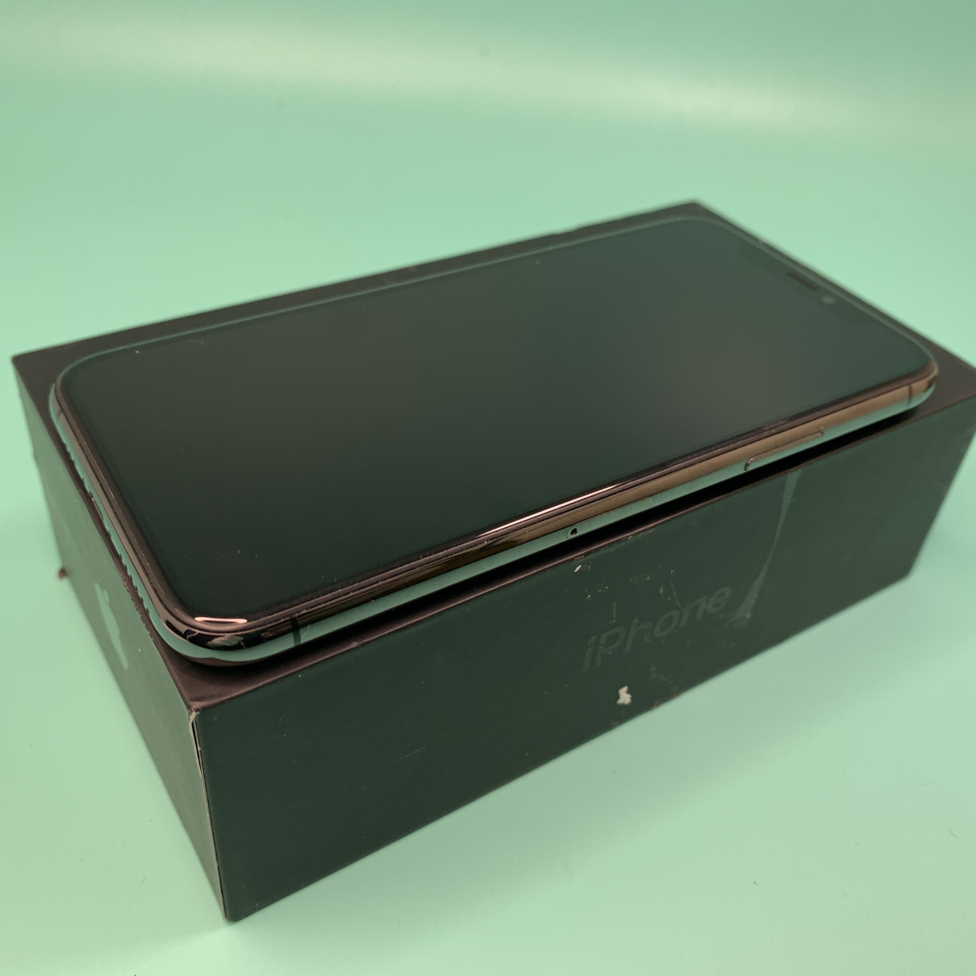 Купить iPhone 11 Pro 64gb Graphite (Б\У) в Симферополе