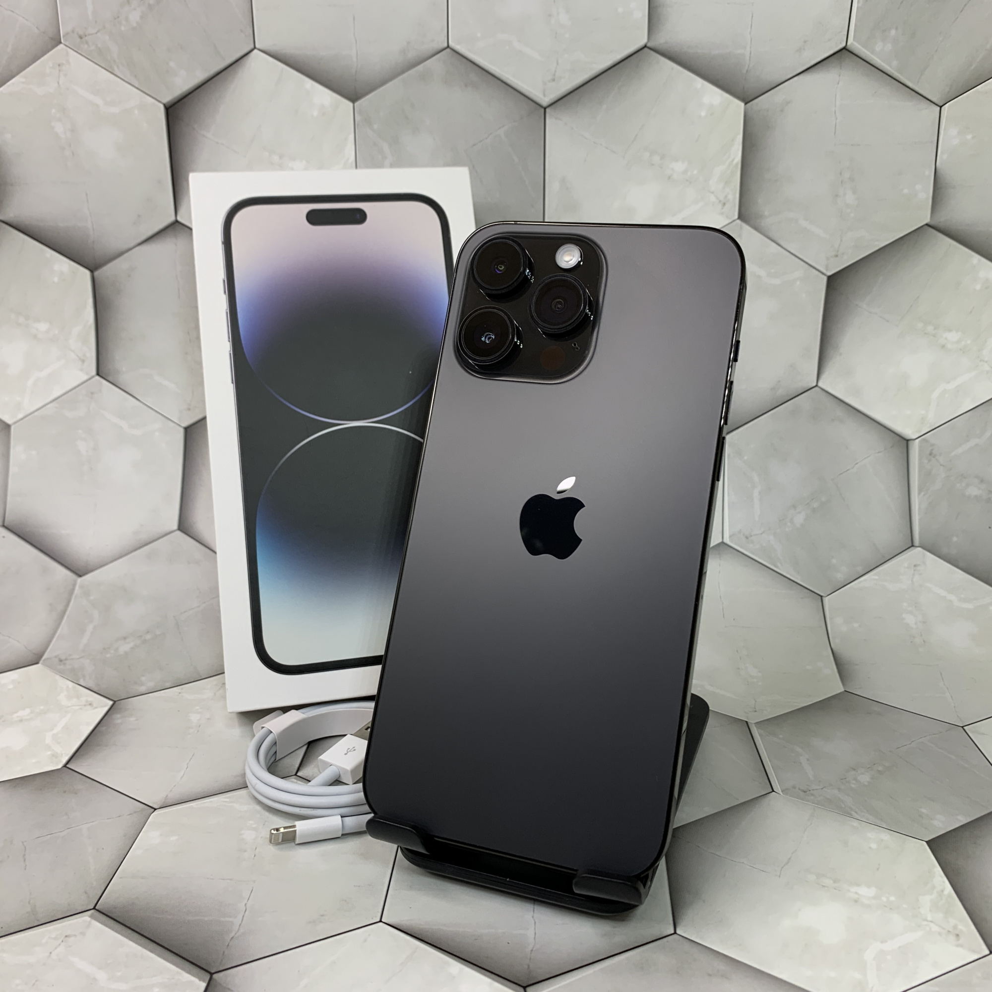 Купить iPhone 14 Pro Max 256gb Space Black (Б\У) в Симферополе