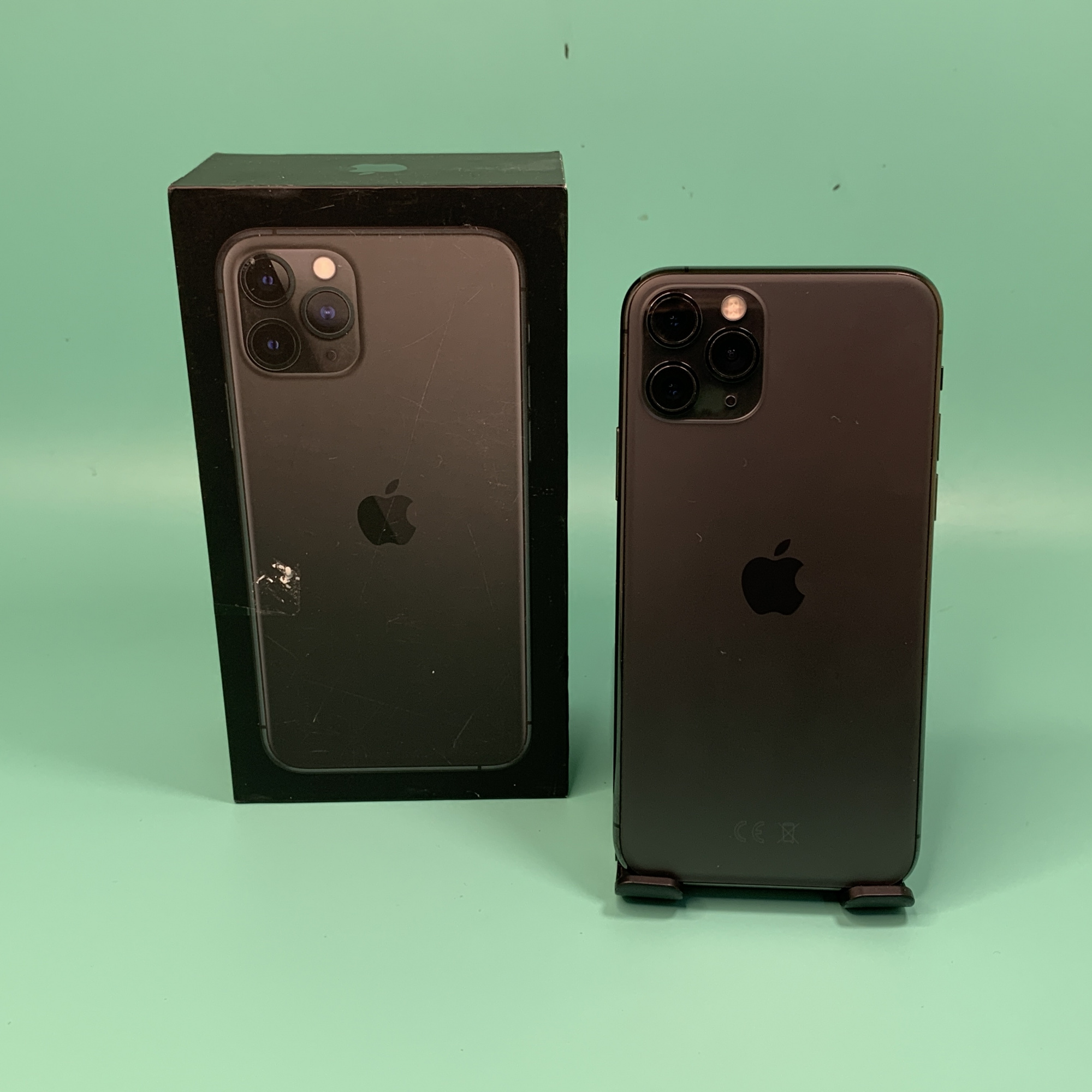 Купить iPhone 11 Pro 64gb Graphite (Б\У) в Симферополе