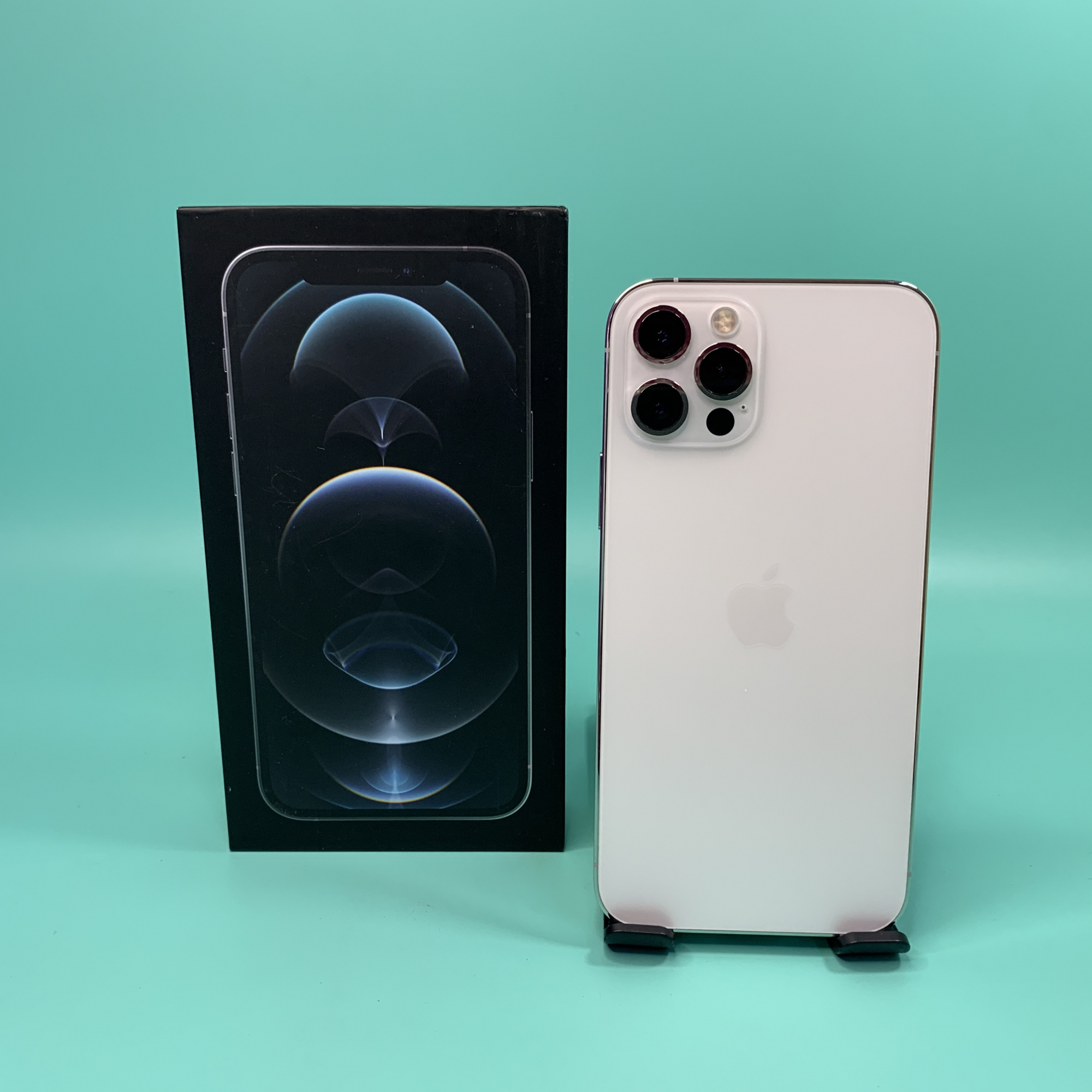 Купить iPhone 12 Pro 256gb Silver (Б\У) в Симферополе