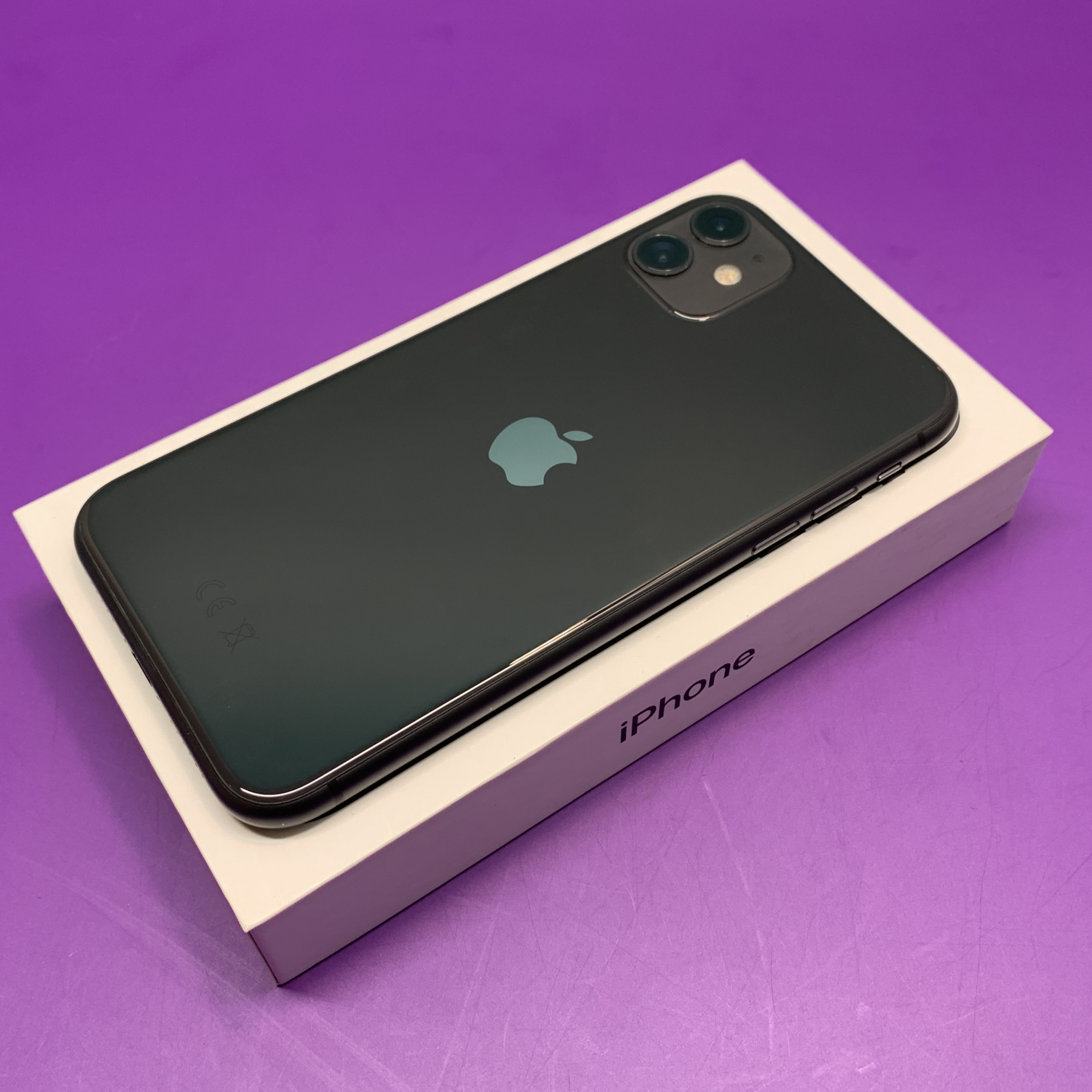 Купить iPhone 11 128gb Black (Б\У) в Симферополе