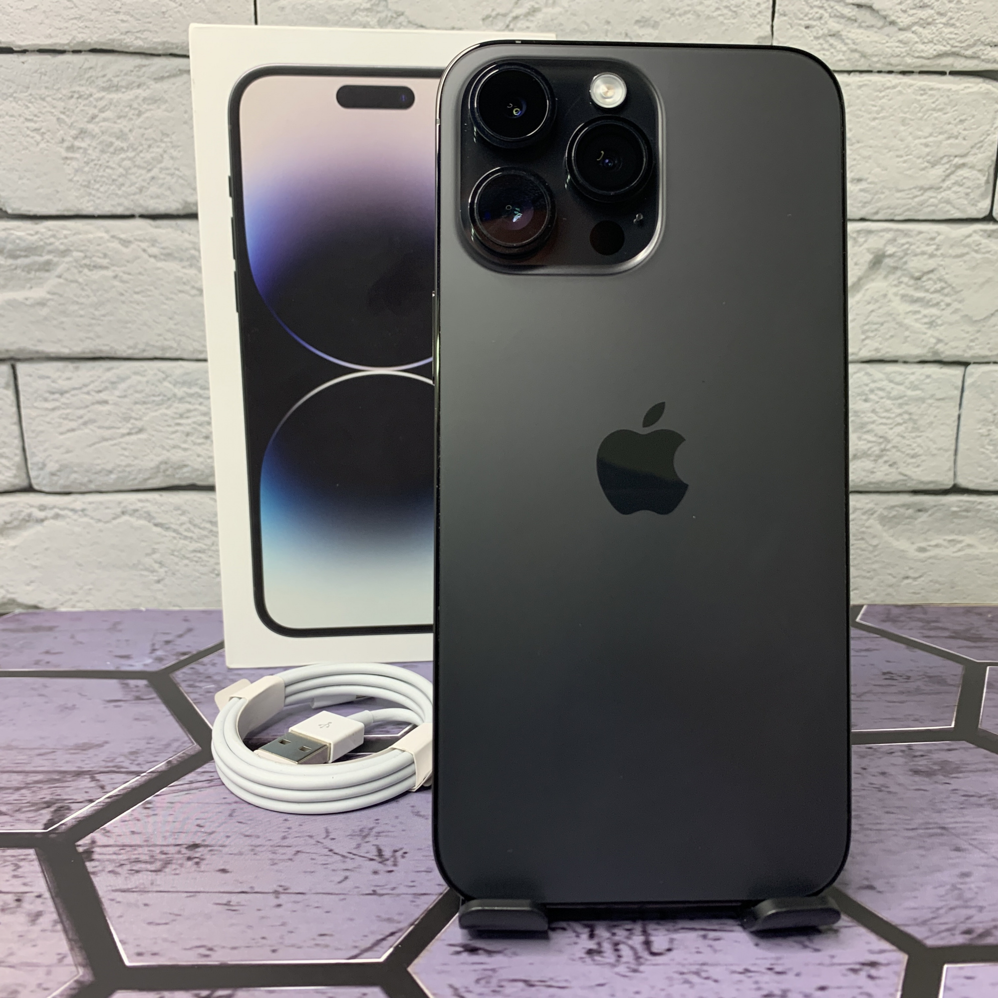 Купить iPhone 14 Pro Max 256gb Space Black (Б\У) в Симферополе