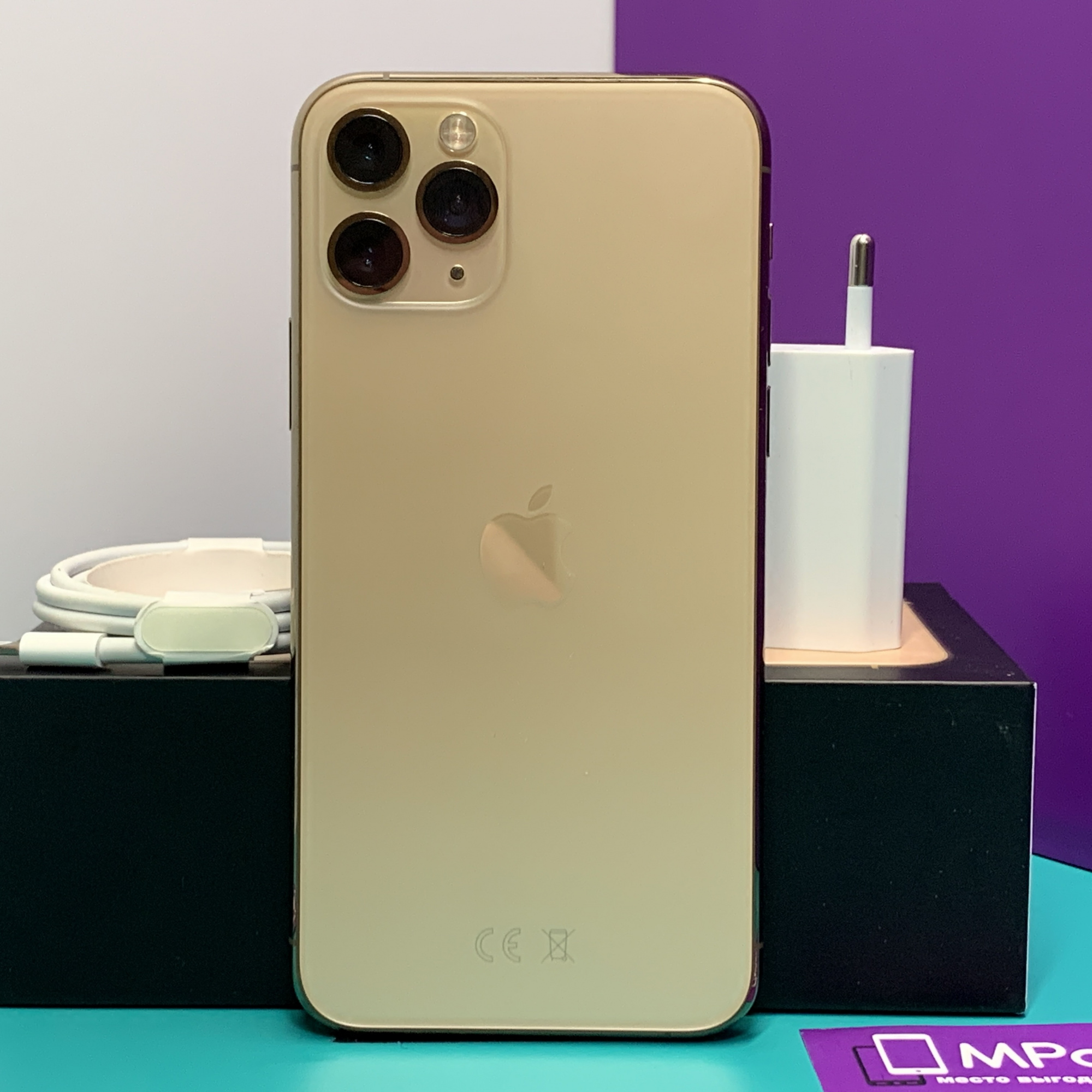 Купить iPhone 11 Pro 256gb Gold (Б\У) в Симферополе