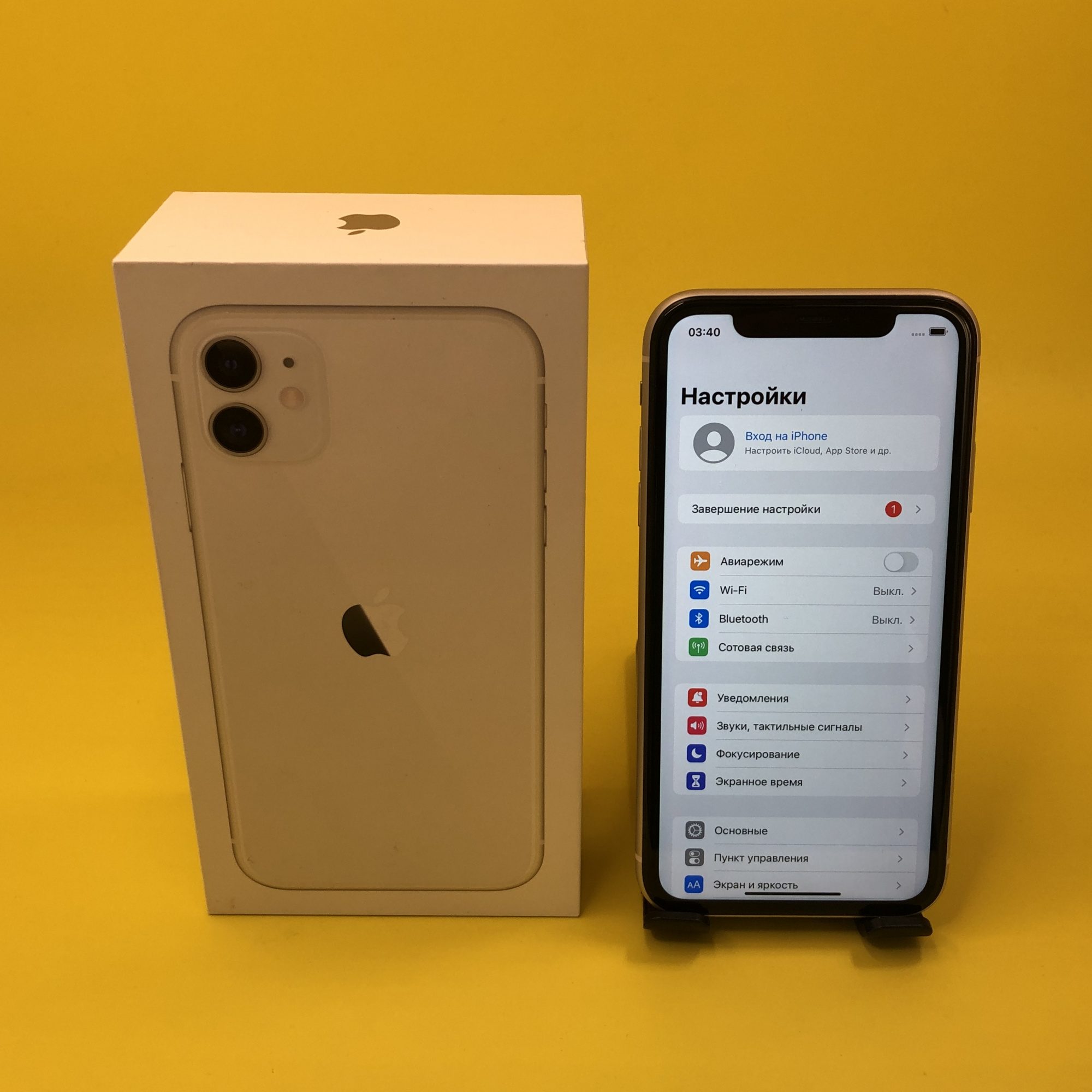 Купить iPhone 11 256gb White (Б\У) в Москве