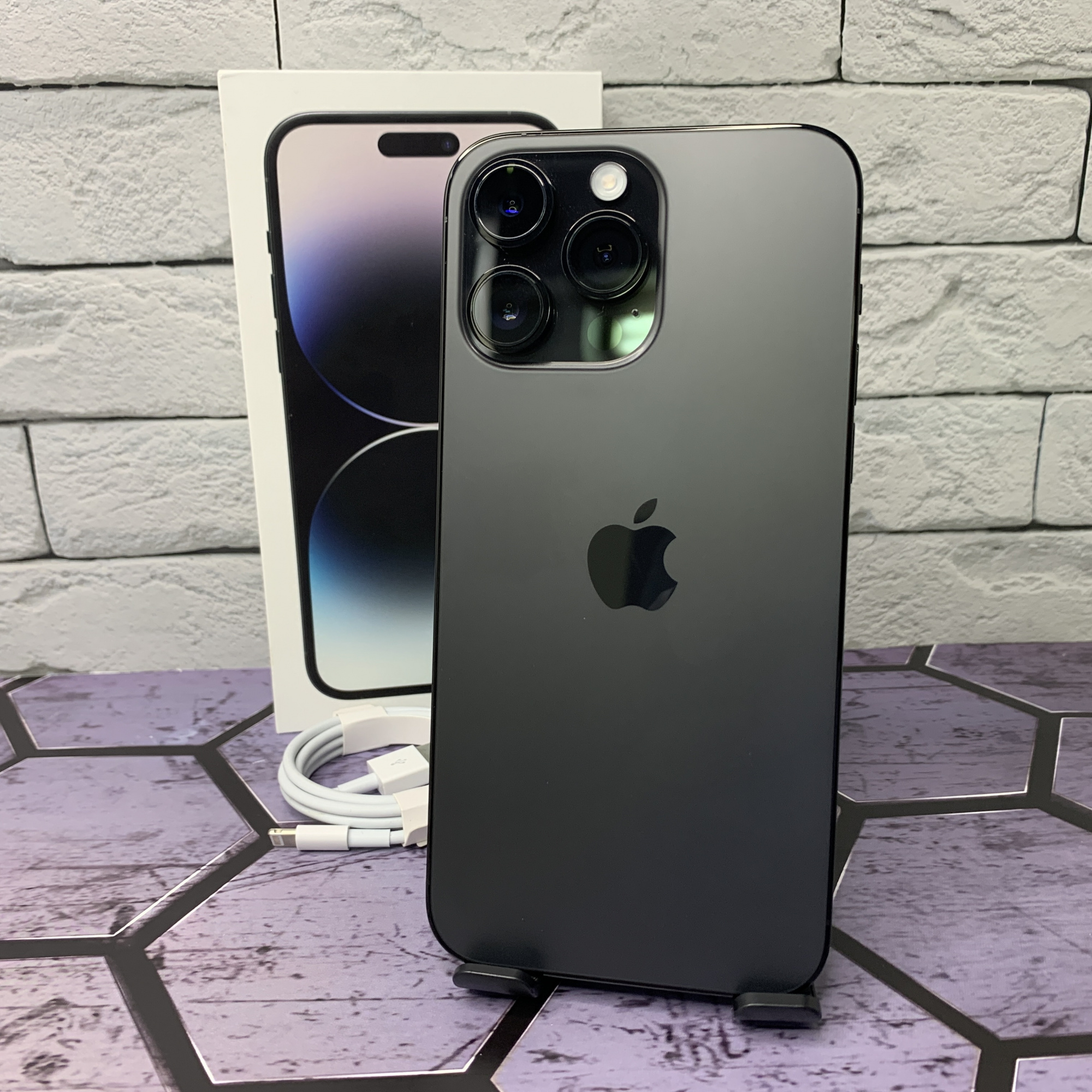 Купить iPhone 14 Pro Max 1tb Space Black (Б\У) в Симферополе