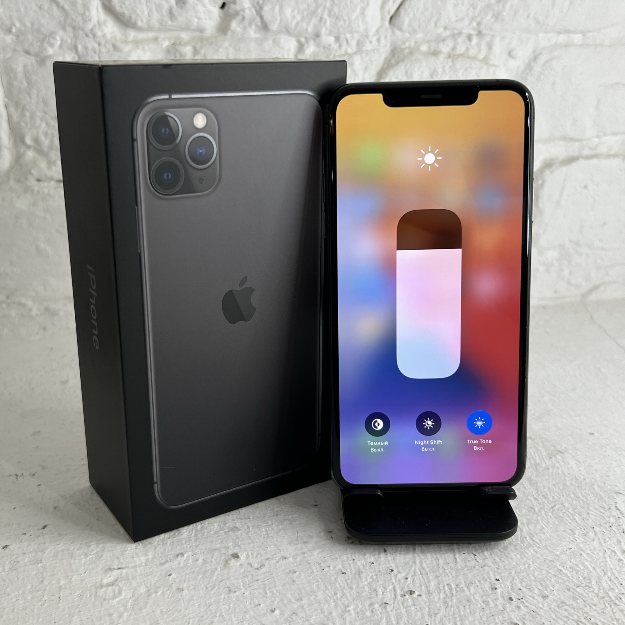 Купить iPhone 11 Pro Max 256gb Graphite (Б\У) в Москве