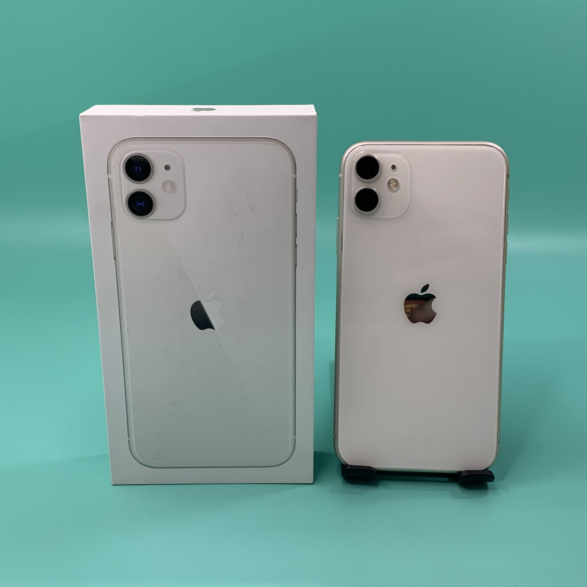 Купить iPhone 11 256gb White (Б\У) в Москве