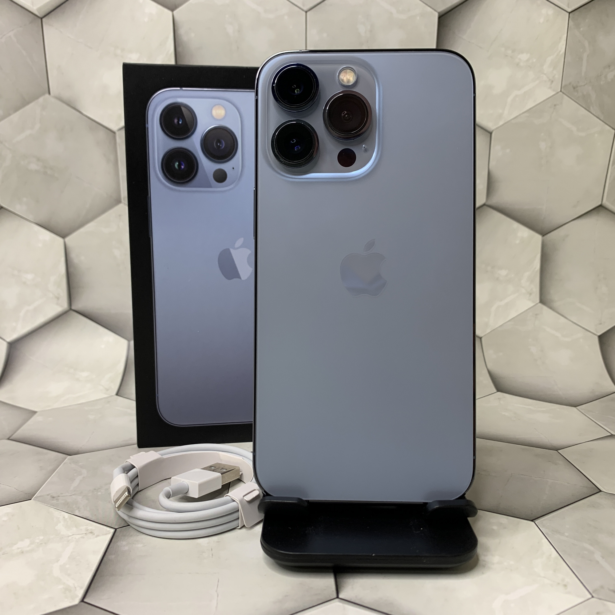 Купить iPhone 13 Pro 128gb Sierra Blue (Б\У) в Симферополе