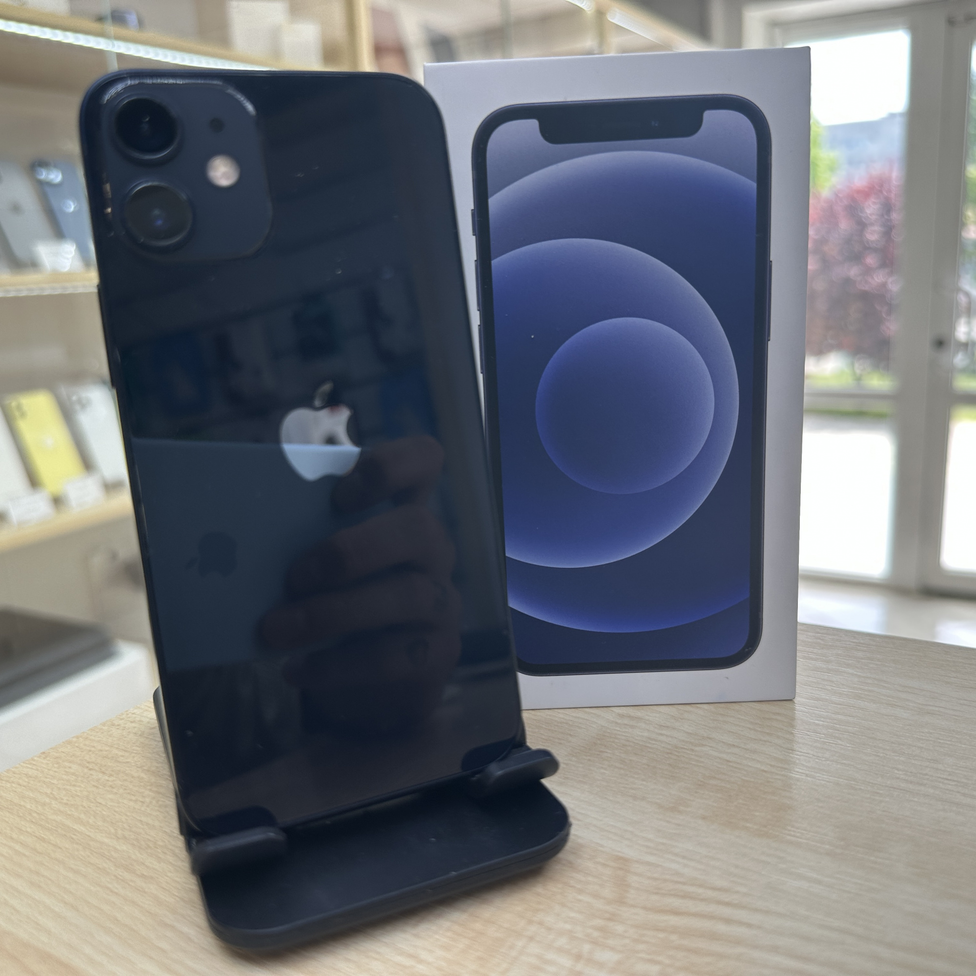 Купить iPhone 12 mini 64gb Midnight (Б\У) в Симферополе