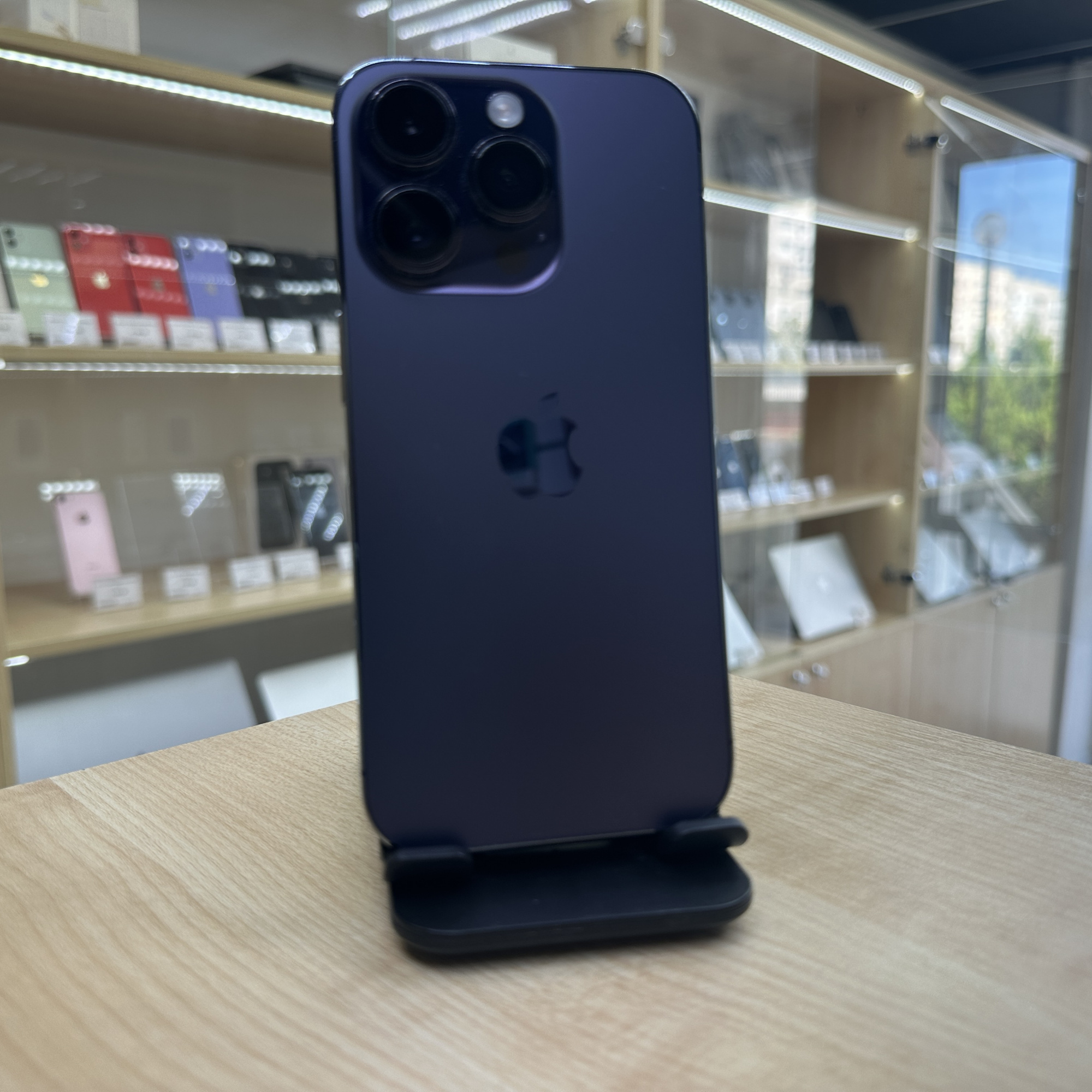 Купить iPhone 14 Pro 256gb Deep Purple (Б\У) в Симферополе